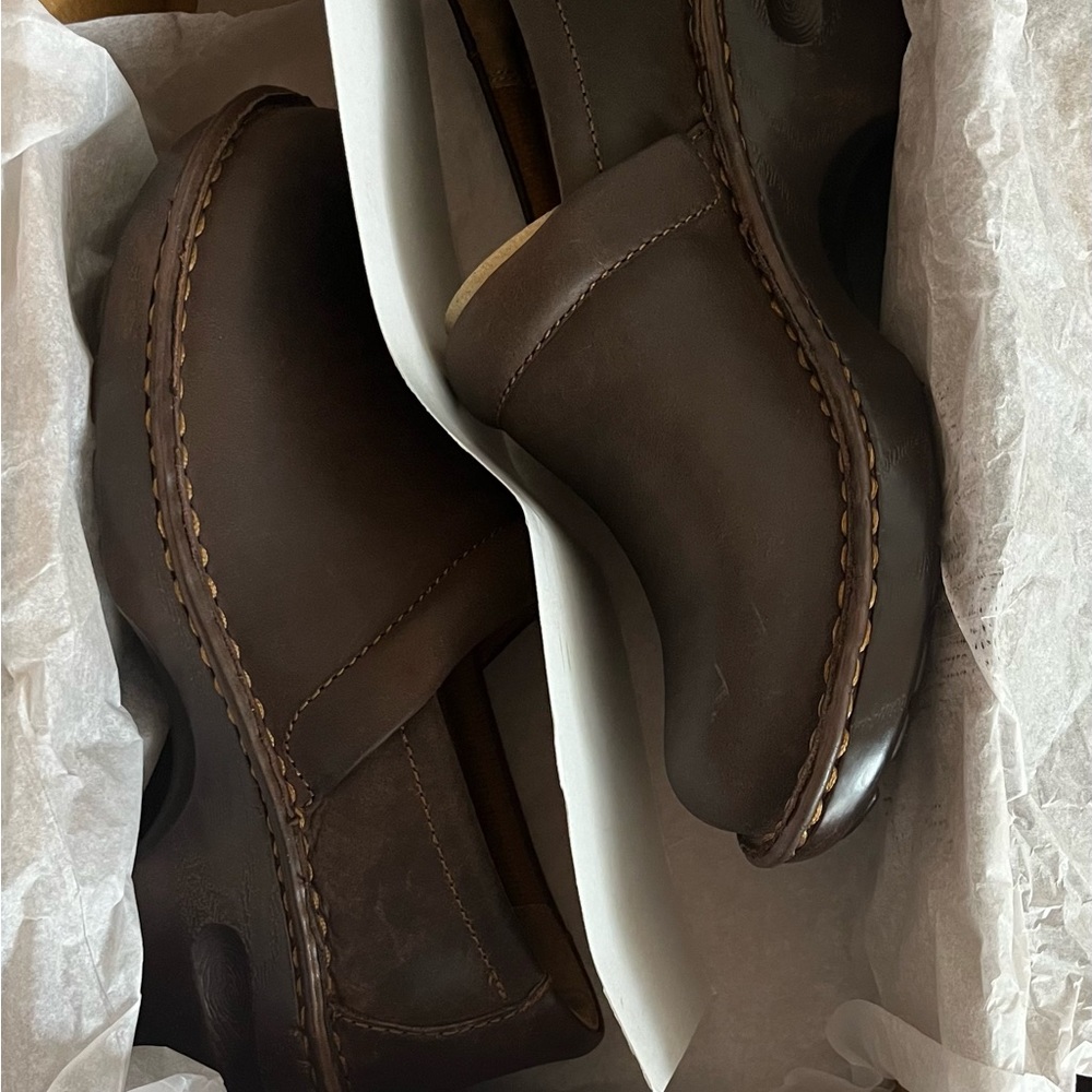 B.O.C clogs. - Picture 4 of 4